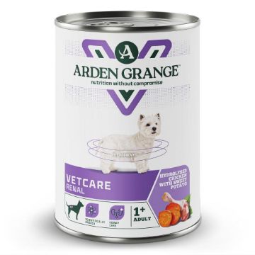 A can of Arden Grange Vetcare Renal adult dog food, featuring a white label with purple accents, a picture of a small white dog, and illustrations of carrots and vegetables.