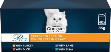 A package of Perle Gourmet Chef's Collection mini fillets in gravy cat food, featuring a dark blue box with a white cat illustration, an orange band, and text indicating turkey, duck, lamb, and tuna flavors.