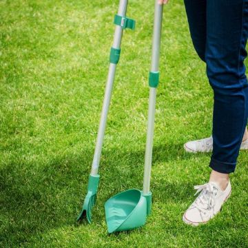 Arms Length Dog Waste Grab