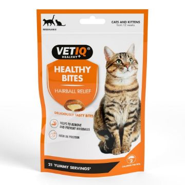 VetIQ Healthy Bites for cats packaging with a cat on the label