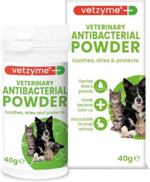 Vetzyme Veterinary Antibacterial Powder 40g packaging, showing a white plastic bottle with a white cap on the left and the matching retail box on the right, both with green and red branding and cat images.