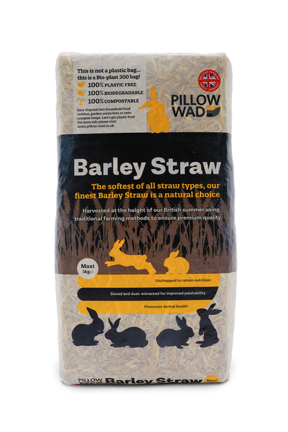 Packaging for Pillow Wad Maxi-Bale Barley Straw showing the product name and a visual of a golden bale of straw.